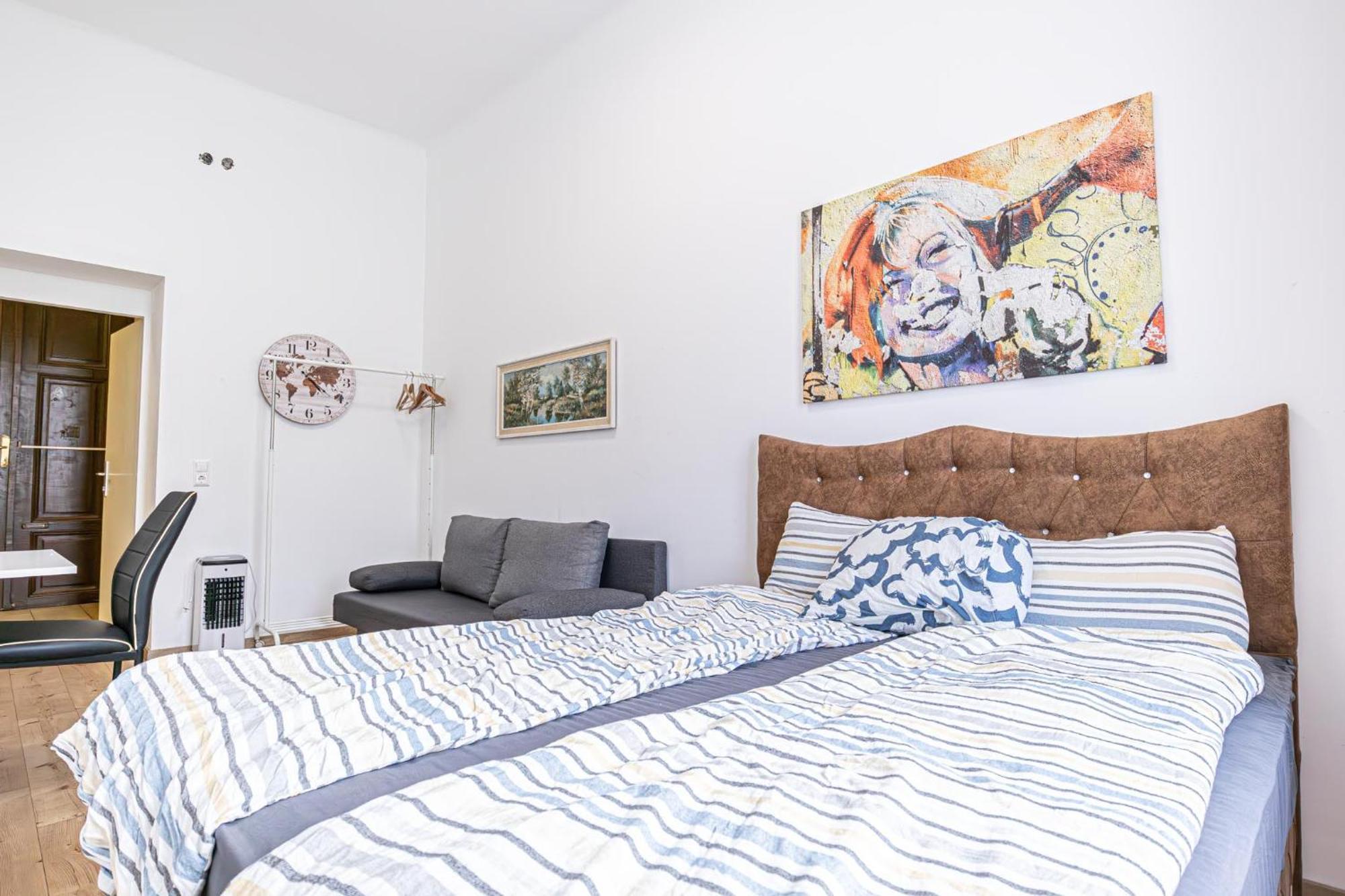 6 Min To Amusement Park - Economy Rooms In Shared Apartment Vienna Exterior photo