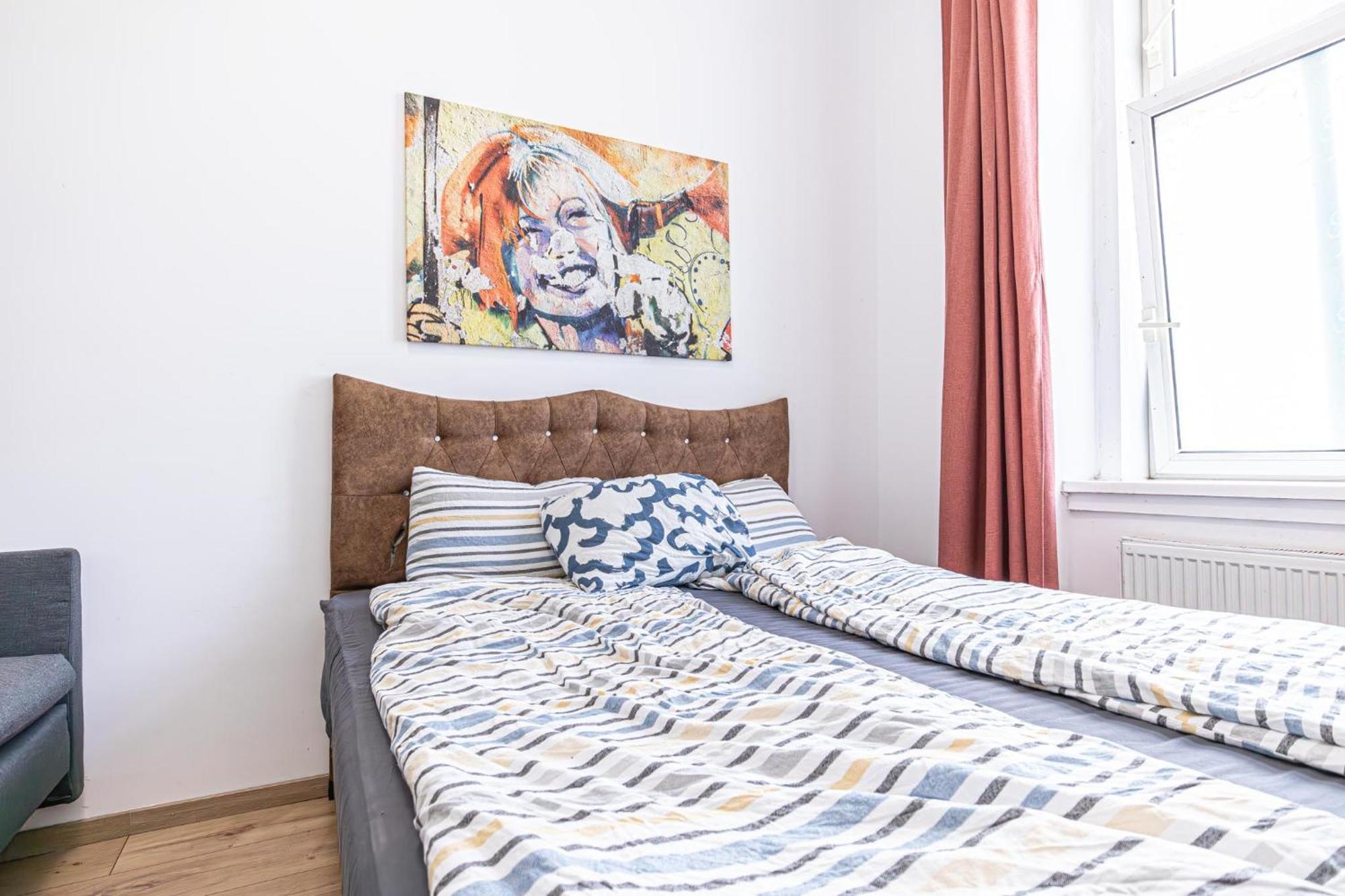 6 Min To Amusement Park - Economy Rooms In Shared Apartment Vienna Exterior photo