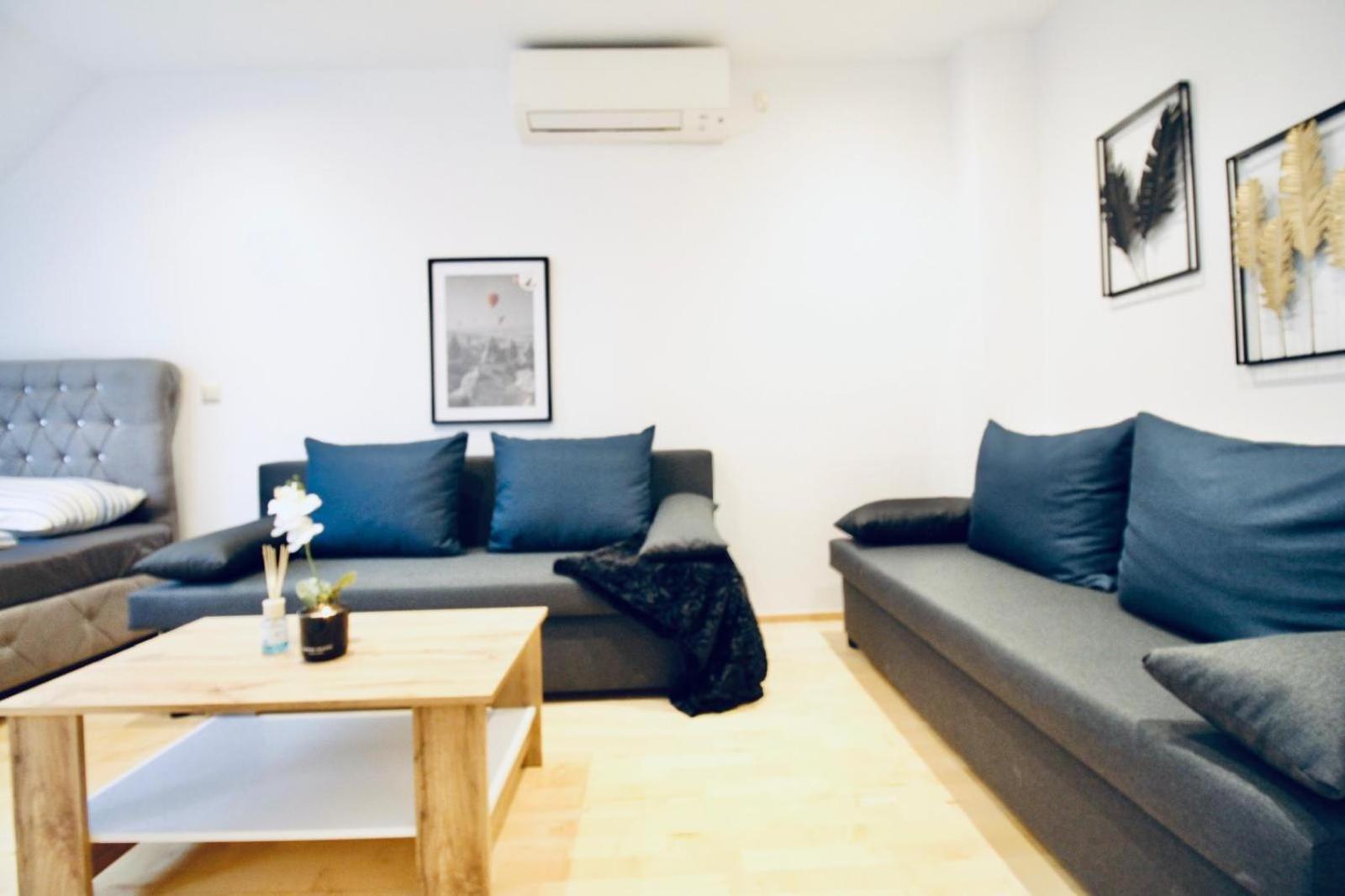 6 Min To Amusement Park - Economy Rooms In Shared Apartment Vienna Exterior photo