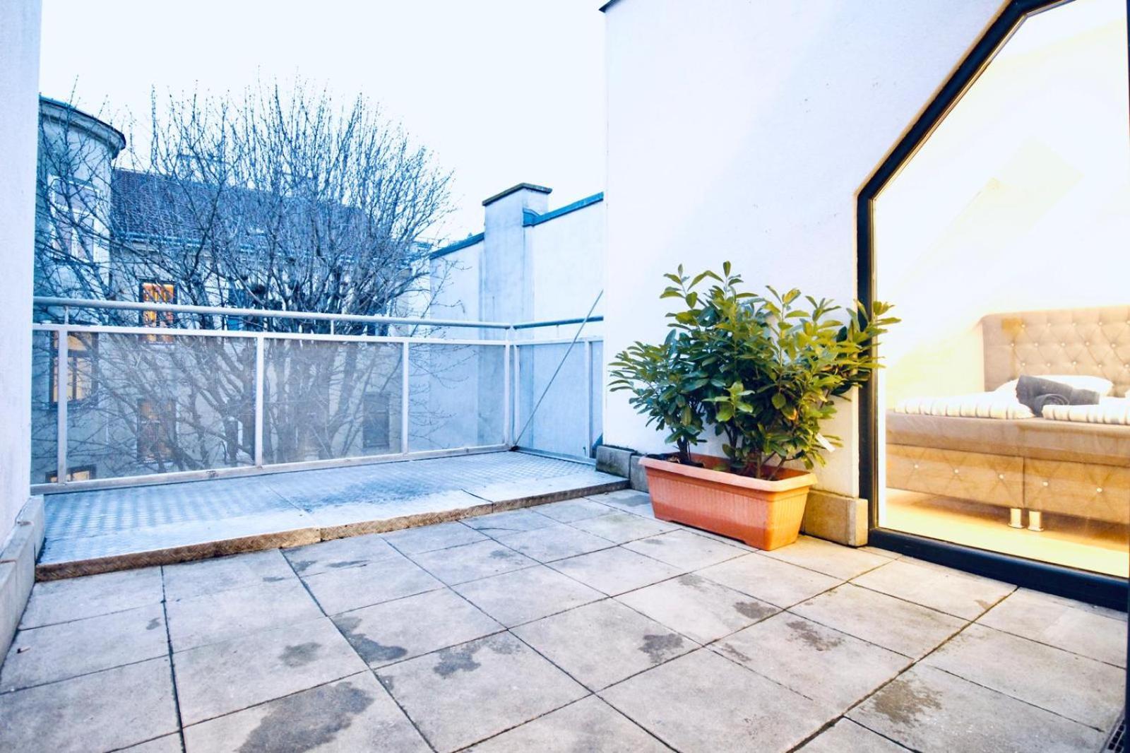6 Min To Amusement Park - Economy Rooms In Shared Apartment Vienna Exterior photo