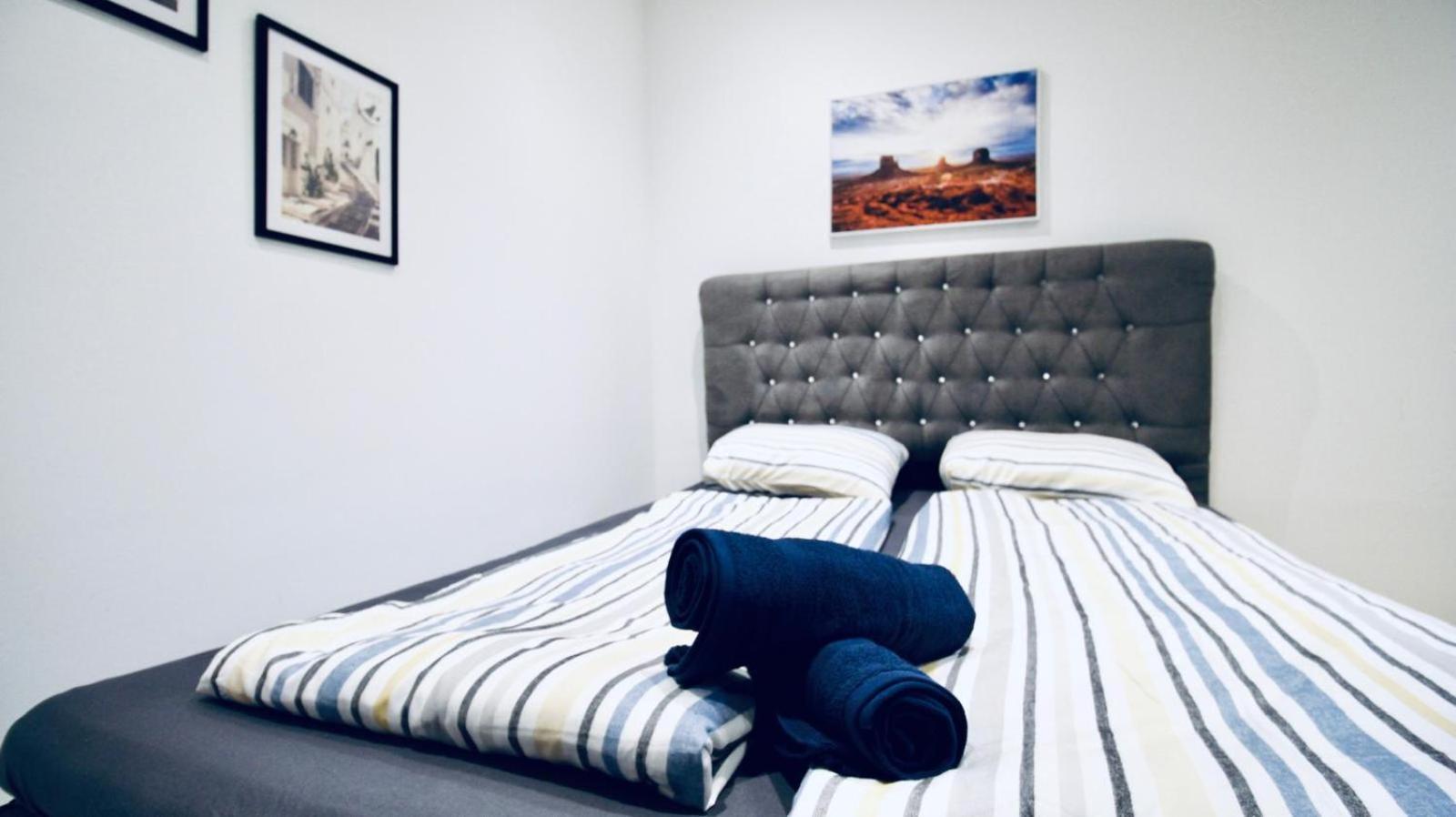 6 Min To Amusement Park - Economy Rooms In Shared Apartment Vienna Exterior photo